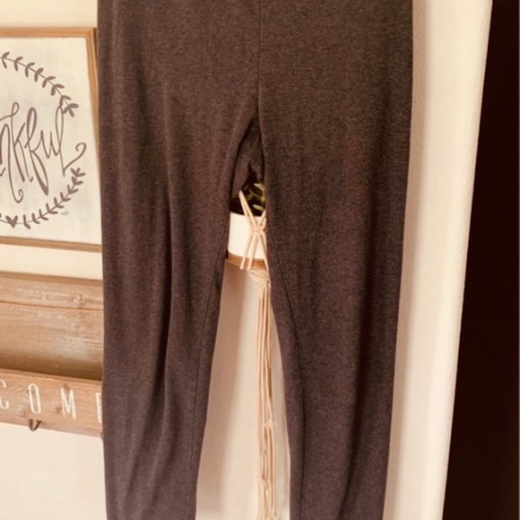 Large Gray J Crew Leggings - Picture 4 of 6
